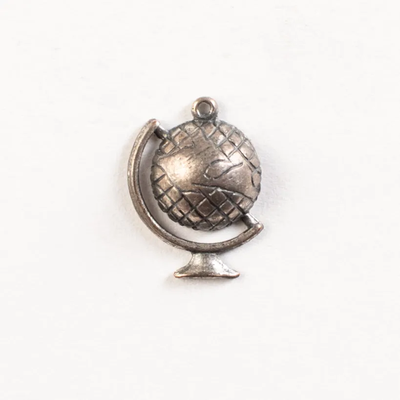 14.5x10.5mm Antique Gold, Antique Silver, Classic Silver Finish GLOBE, each